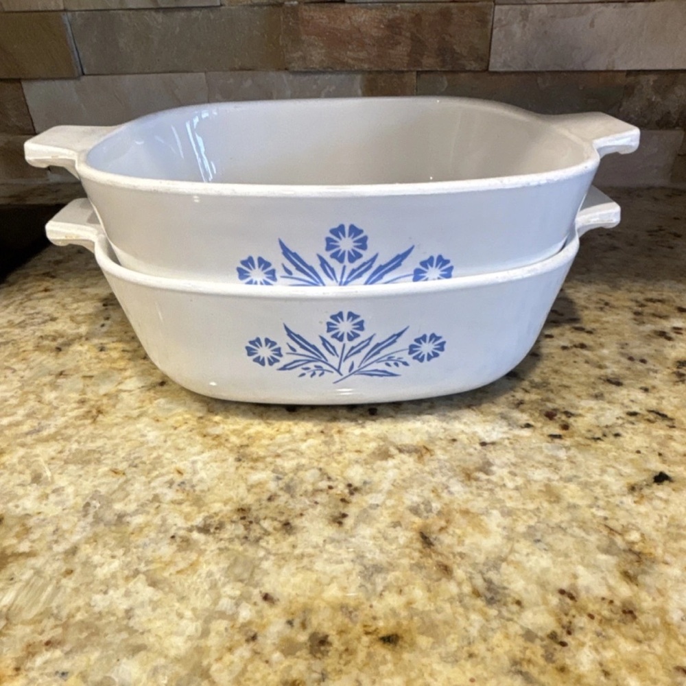 Corningware Cornflower Blue Floral 1 quart Casserole Dish
